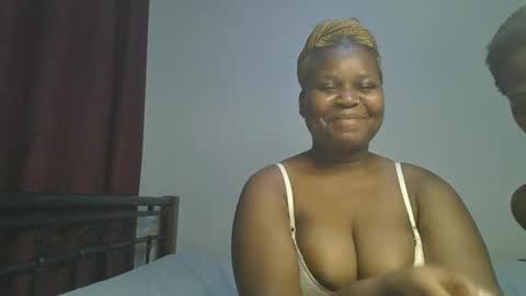 Snapshot of ceepretty25 chatting on February 24, 2026, 12:14 pm ceepretty25 online show from February 24, 2026, 12:14 pm