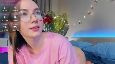 Josie Manesi online show from March 12, 2025, 10:50 pm