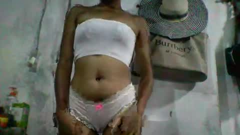 celena438935 online show from November 20, 2025, 9:09 am