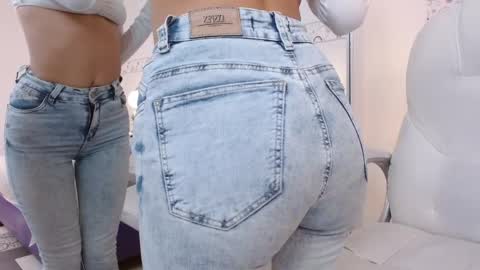 Snapshot of celesstegh chatting on April 4, 2026, 11:29 am Celesste online show from April 4, 2026, 11:29 am