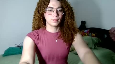 Snapshot of celessteseductora chatting on September 12, 2025, 2:50 pm celessteseductora online show from September 12, 2025, 2:50 pm