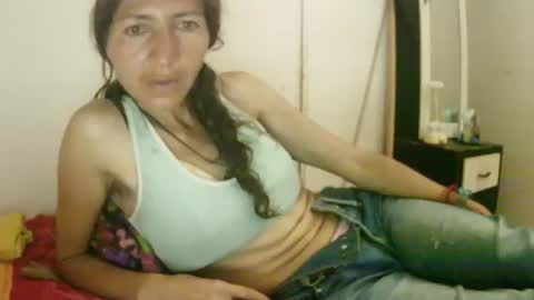 Snapshot of celeste198694 chatting on April 27, 2026, 2:15 pm celeste198694 online show from April 27, 2026, 2:15 pm