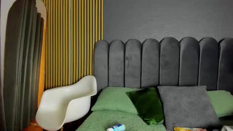 Celeste  online show from January 6, 2026, 6:17 am