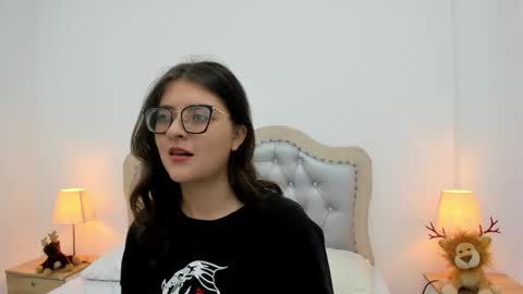 Snapshot of celeste_calderon chatting on December 22, 2025, 11:29 am Celeste Calderon online show from December 22, 2025, 11:29 am