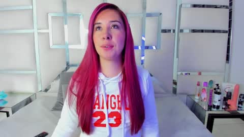 Snapshot of celeste_hillx chatting on March 8, 2025, 1:50 am celeste_hillx online show from March 8, 2025, 1:50 am
