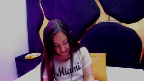 Snapshot of celeste_hillx chatting on November 25, 2025, 6:46 am celeste_hillx online show from November 25, 2025, 6:46 am