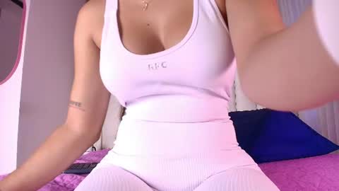 Snapshot of celeste_moonx chatting on July 17, 2026, 11:50 am Celeste online show from July 17, 2026, 11:50 am