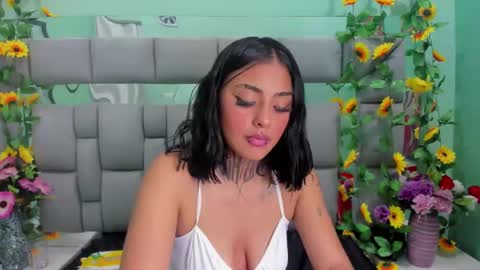 celeste owen18 online show from January 3, 2025, 10:31 am