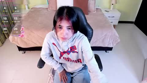 Snapshot of celeste_rous__ chatting on June 4, 2026, 12:11 pm Celeste online show from June 4, 2026, 12:11 pm