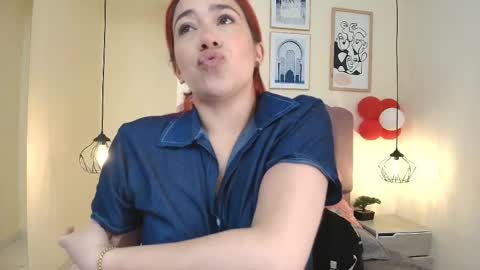 Snapshot of celestee15_ chatting on March 24, 2026, 11:26 am Celeste online show from March 24, 2026, 11:26 am