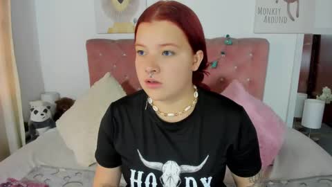 Snapshot of celesteredds chatting on February 25, 2025, 11:41 am Celeste online show from February 25, 2025, 11:41 am