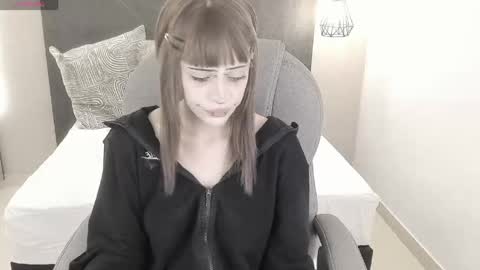 Snapshot of celestica_rose chatting on May 22, 2026, 1:24 am Celestica online show from May 22, 2026, 1:24 am