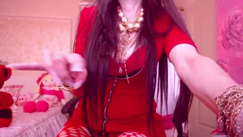 Cerise online show from February 26, 2025, 12:38 am