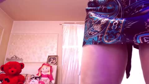 Cerise online show from September 17, 2025, 11:28 pm