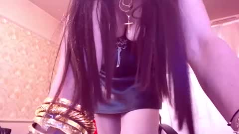 Snapshot of cerisedodd chatting on May 15, 2026, 11:34 pm Cerise online show from May 15, 2026, 11:34 pm