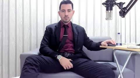 Cesar online show from October 30, 2025, 4:08 pm