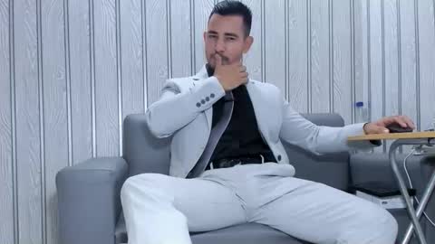 Cesar online show from January 11, 2026, 6:13 pm