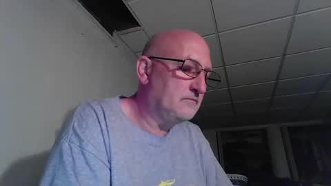 cfnm0968 online show from September 19, 2025, 2:46 am