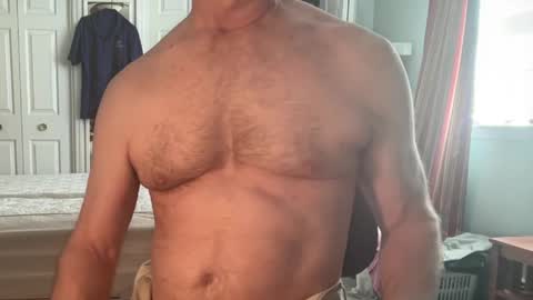 Snapshot of cfnmworkout1 chatting on April 16, 2026, 2:18 pm cfnmworkout1 online show from April 16, 2026, 2:18 pm