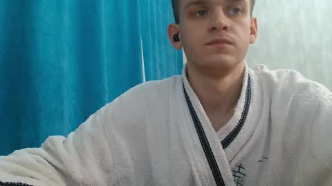 Snapshot of ch1lldril chatting on January 12, 2026, 11:32 pm ch1lldrill online show from January 12, 2026, 11:32 pm