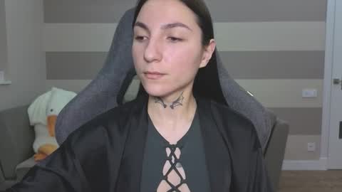 Kate online show from October 24, 2025, 5:15 am