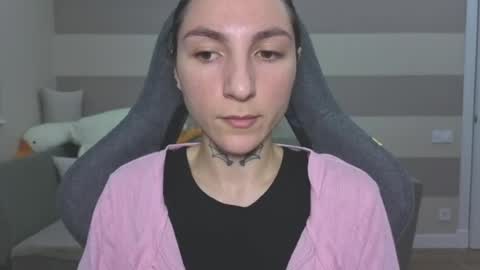Kate online show from May 16, 2026, 6:21 am