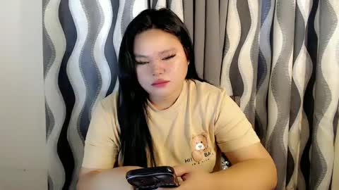 chabilataxx online show from February 6, 2025, 2:33 am