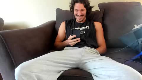 Lydong online show from November 4, 2025, 7:46 pm