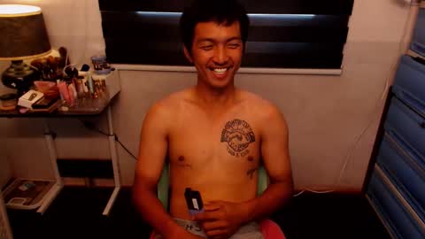 Snapshot of chaelshiecumsalot chatting on December 11, 2024, 6:36 am ChaelskieCumMachine online show from December 11, 2024, 6:36 am