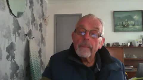 Snapshot of champers37 chatting on April 20, 2026, 12:52 pm Champers online show from April 20, 2026, 12:52 pm