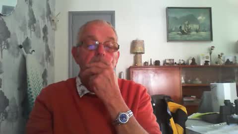 Snapshot of champers37 chatting on April 30, 2026, 8:42 am Champers online show from April 30, 2026, 8:42 am