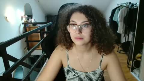 Stephanieblisss online show from February 20, 2026, 11:32 am