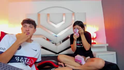 Chanellandmax online show from December 4, 2025, 1:31 pm