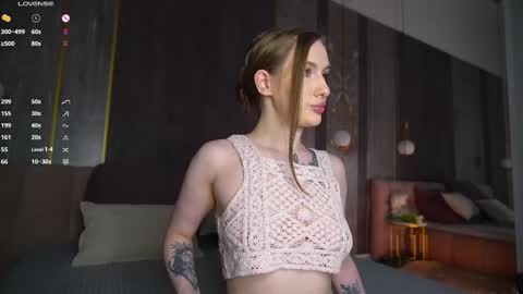 Snapshot of chanelmay chatting on April 5, 2026, 6:10 am Chanel online show from April 5, 2026, 6:10 am