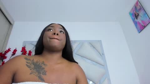 Maria C   follow my new page online show from March 11, 2025, 5:27 am