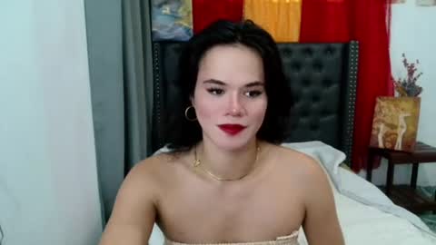 Snapshot of channel_maxine chatting on July 21, 2026, 7:32 am Rosette online show from July 21, 2026, 7:32 am