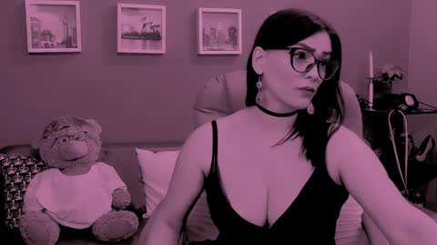 The Queen online show from March 30, 2026, 11:17 pm