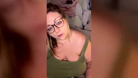 chanteldeserea online show from March 11, 2026, 9:32 pm