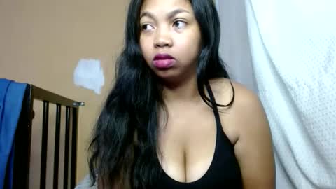 Snapshot of chanyah1 chatting on March 6, 2026, 5:15 am chanyah1 online show from March 6, 2026, 5:15 am