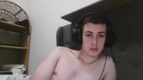 Snapshot of charismaticcharm chatting on January 19, 2025, 11:01 am charismaticcharm online show from January 19, 2025, 11:01 am