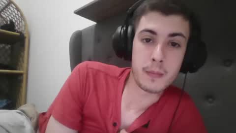 Snapshot of charismaticcharm chatting on January 25, 2025, 2:15 am charismaticcharm online show from January 25, 2025, 2:15 am