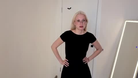 Snapshot of charleneculliver chatting on June 1, 2026, 8:16 am Tessa online show from June 1, 2026, 8:16 am