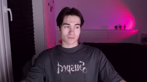 charleshanson69 online show from September 10, 2025, 4:18 pm