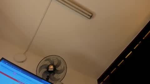 charlie eusse online show from February 27, 2025, 7:23 am