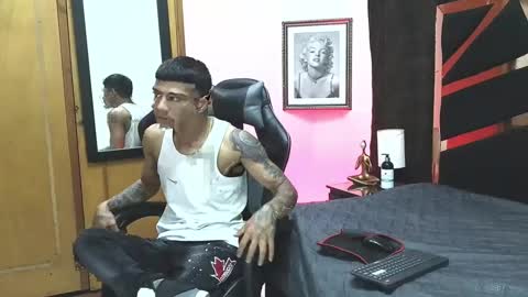 Snapshot of charlie_oconnor chatting on March 6, 2025, 3:35 am Charlie oconnor online show from March 6, 2025, 3:35 am