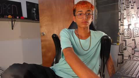 Snapshot of charlieerusso chatting on January 11, 2025, 12:55 am Charles Russo online show from January 11, 2025, 12:55 am