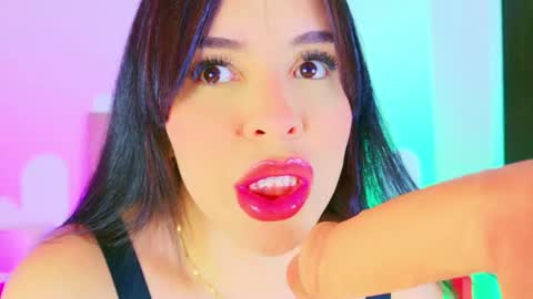 Charloott Evans online show from November 4, 2025, 2:54 am