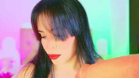 Charloott Evans online show from November 19, 2025, 9:37 pm