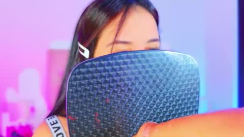 Charloott Evans online show from November 24, 2025, 11:48 pm