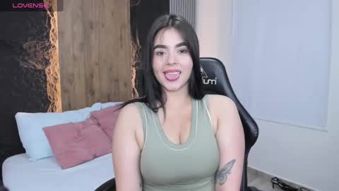 Snapshot of charlote_rossee chatting on September 22, 2025, 1:13 pm charlote_rossee online show from September 22, 2025, 1:13 pm